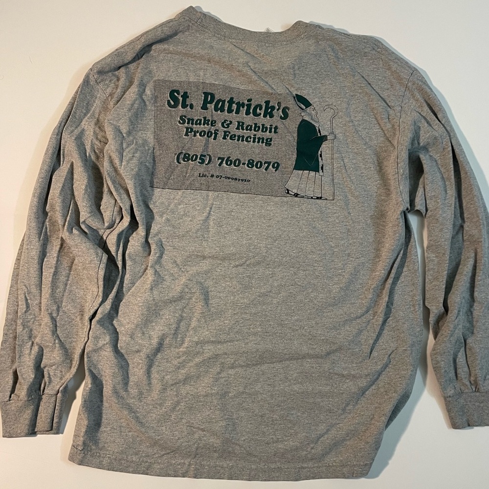 GREY LONGSLEEVE ST. PATRICKS SHIRT (L)